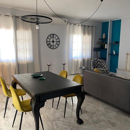 Kalloni Luxury Apartment Volos Exterior photo