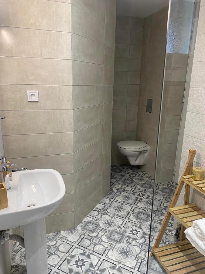 Kalloni Luxury Apartment Volos Exterior photo
