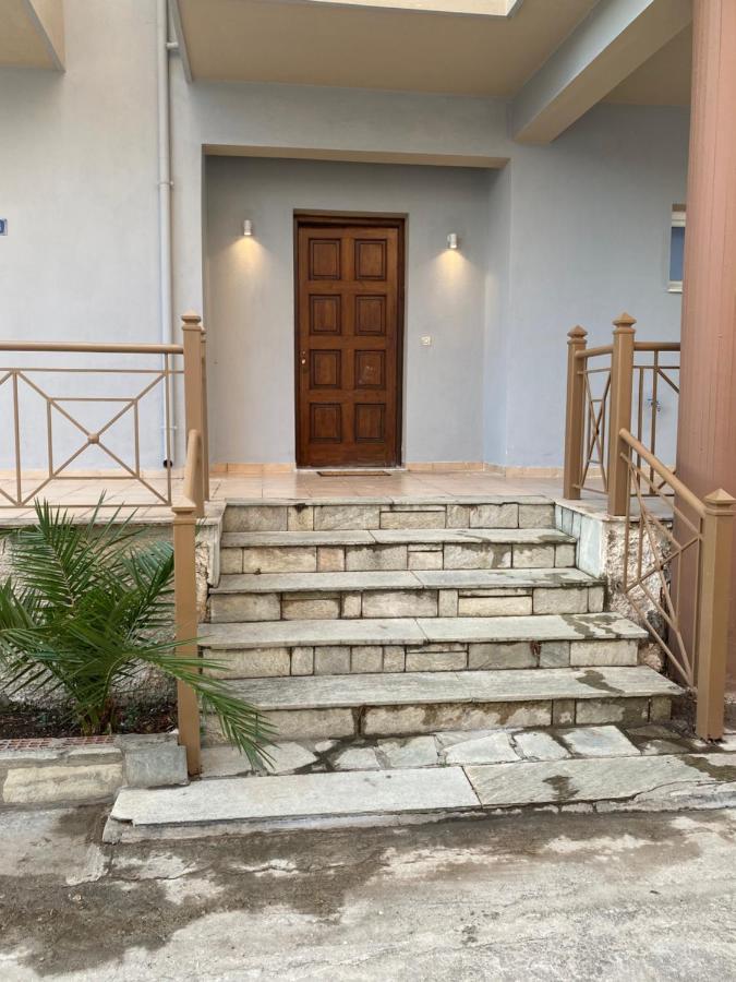 Kalloni Luxury Apartment Volos Exterior photo